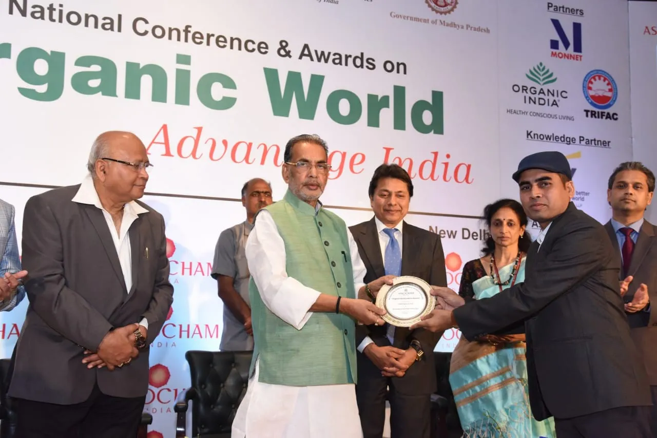 Success Story Of Organic Farmer Yogesh Joshi 2 बीघा खेत पर शुरू की थी जीरे की खेती, आज करोडो का है टर्न ओवर!