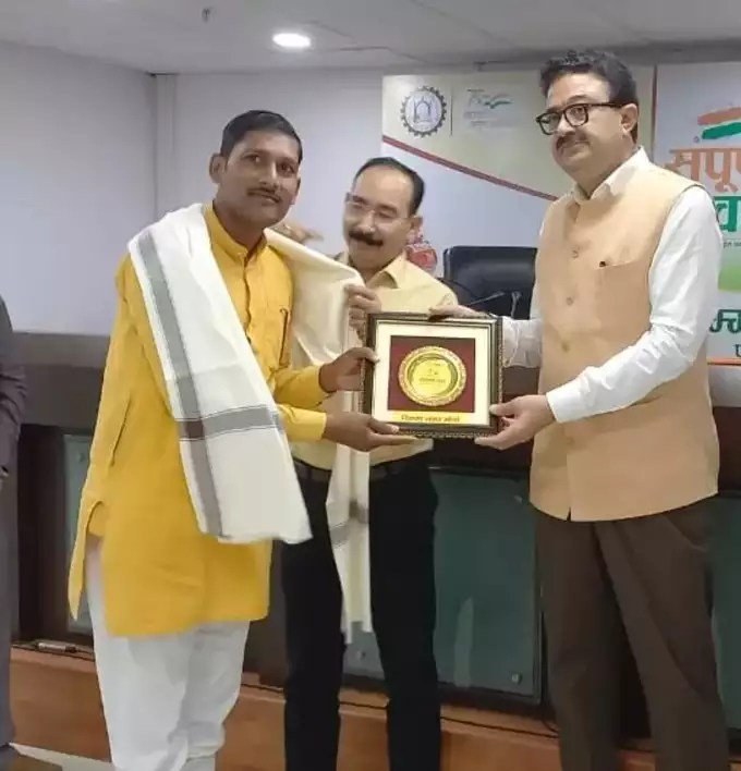 Girja Shanker Maurya natural farming success story