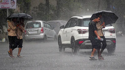 Mumbai Weather Update Today